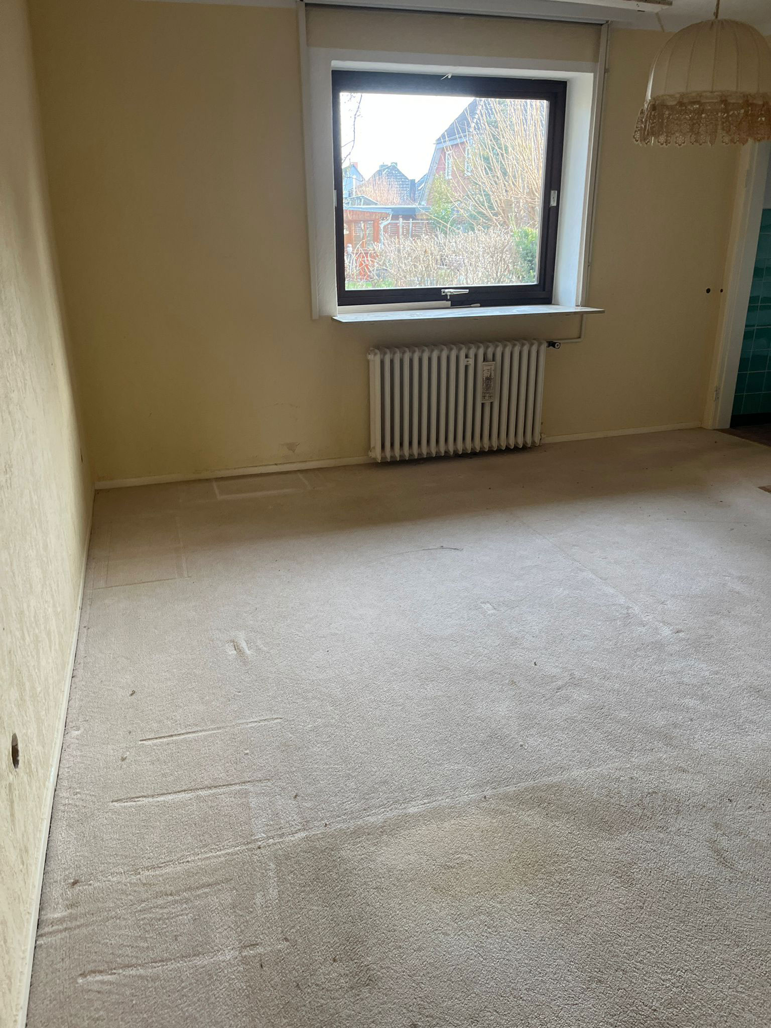 Entrümpelung Wohnzimmer in Weyhe – Möbel und Teppiche