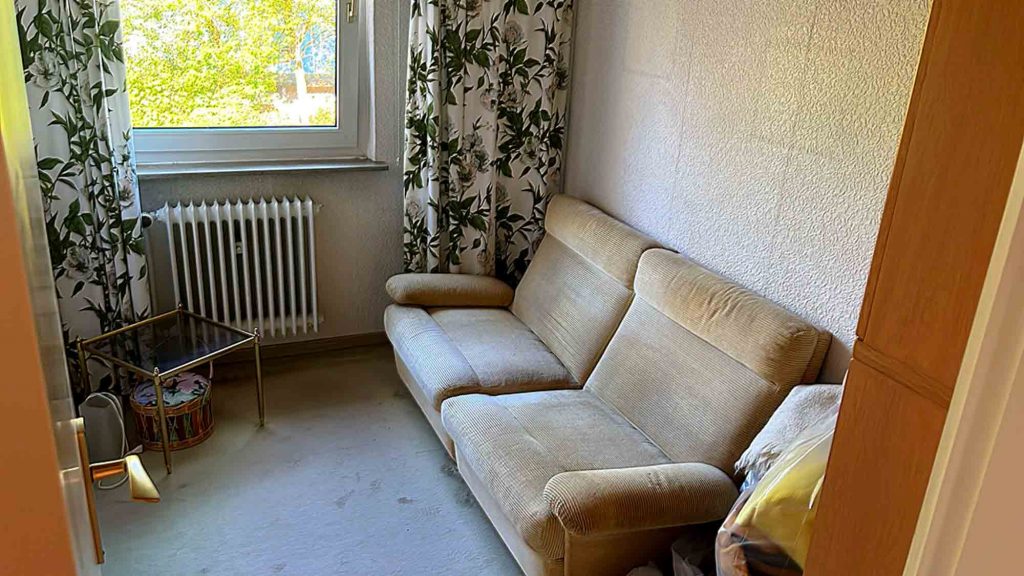 Vor der Wohnungsentrümplung